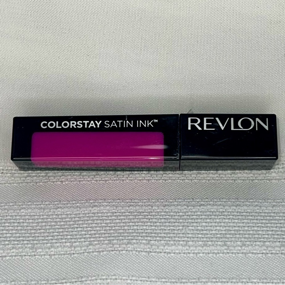 Revlon ColorStay Satin Ink Liquid Lipstick -011 Own It - NEW SEALED